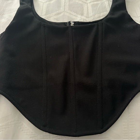 Black Corset Tank | The Latest Scoop - Picture 3 of 7